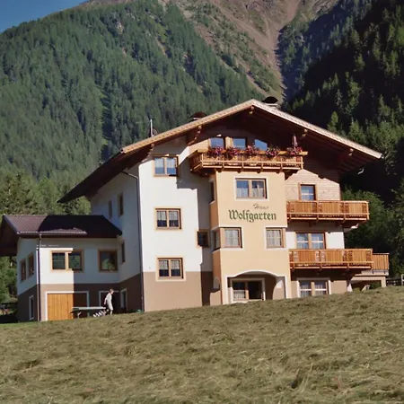 Gaestehaus Wolfgarten * 圣雅各布-德法里根