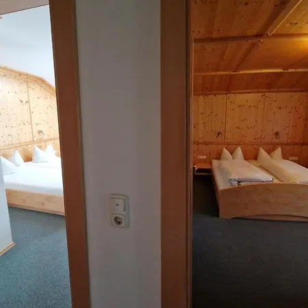 公寓 Gaestehaus Wolfgarten 圣雅各布-德法里根